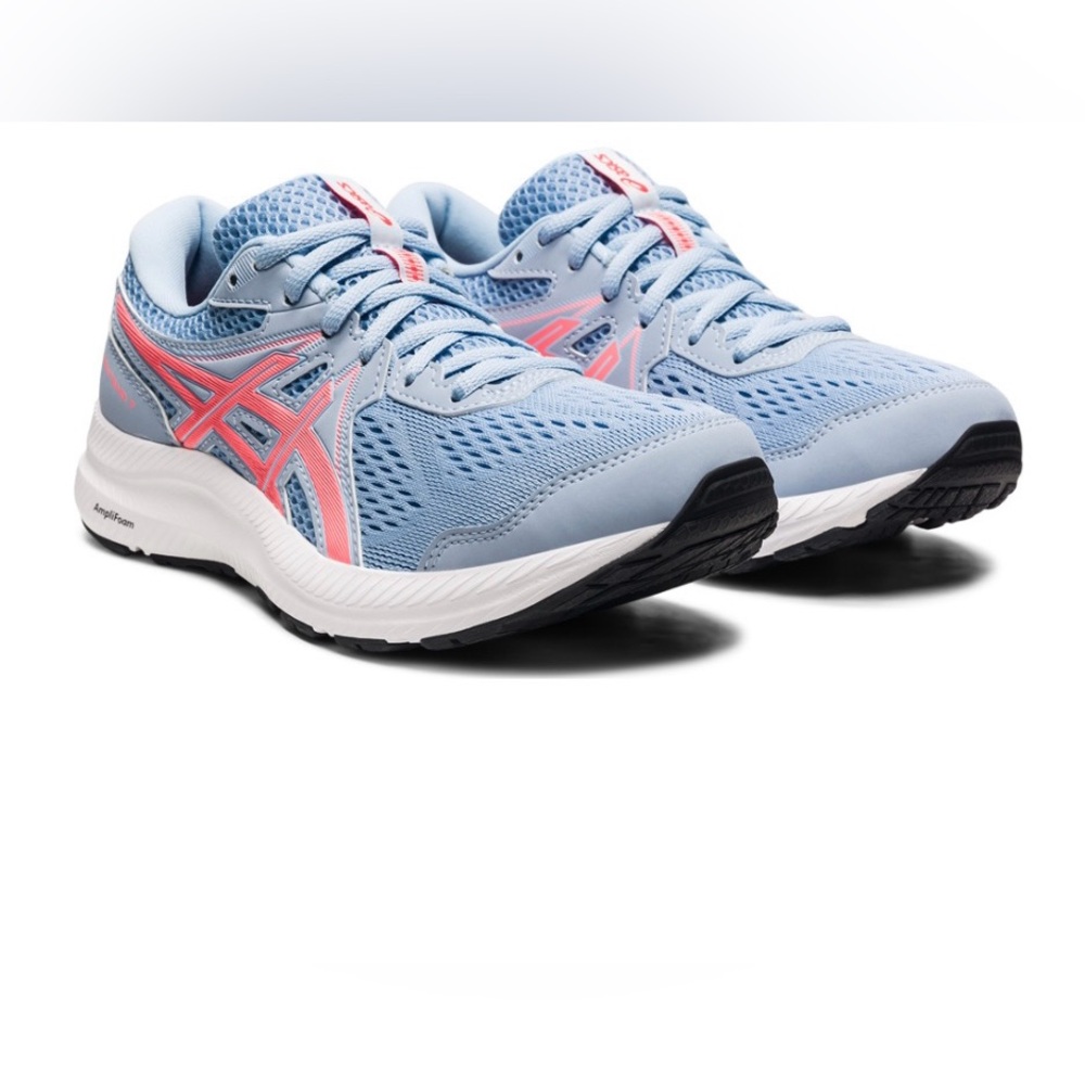 ASICS Women's Athletic Shoes in Light Blue and Coral Size 8.5